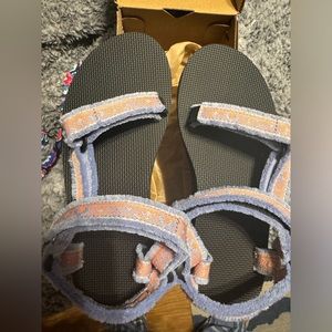 tevas